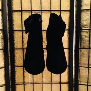 Delicacy Black Velvet Stiletto Booties